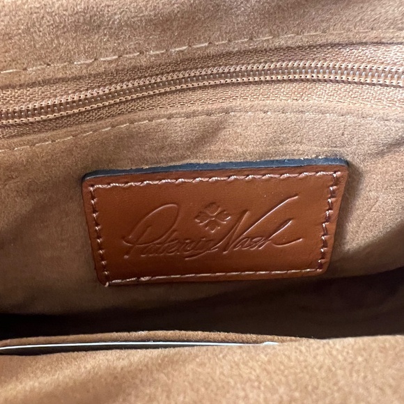 NWT Patricia Nash Tooled Leather Western Wristlet - Picture 3 of 3